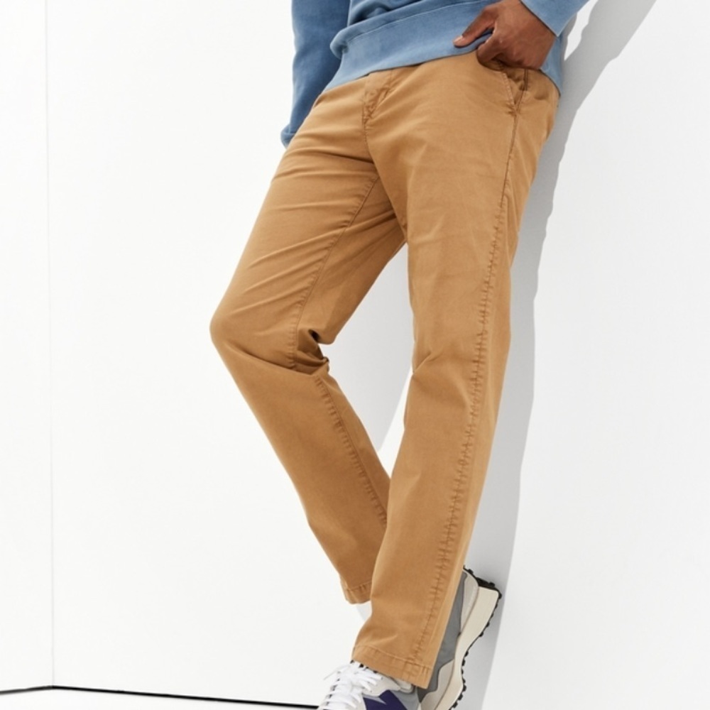 AE Extreme Flex Original Straight Khaki Chino Pants Size 30x32